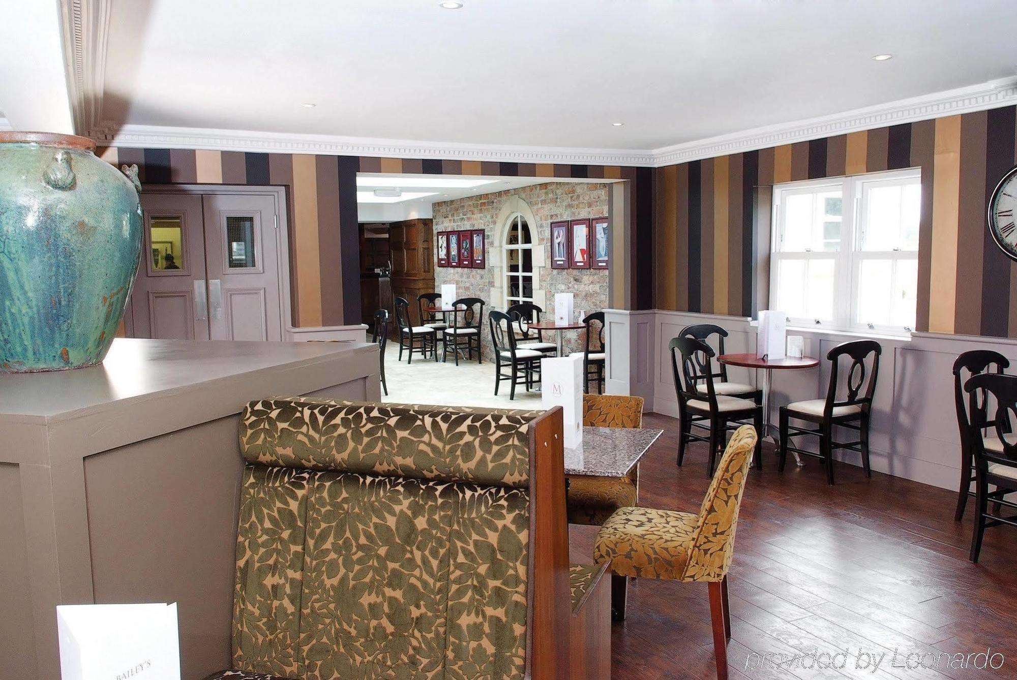 ออนนีสท์ ลอเยิล โฮเทล Hotel เดอรัม ร้านอาหาร รูปภาพ